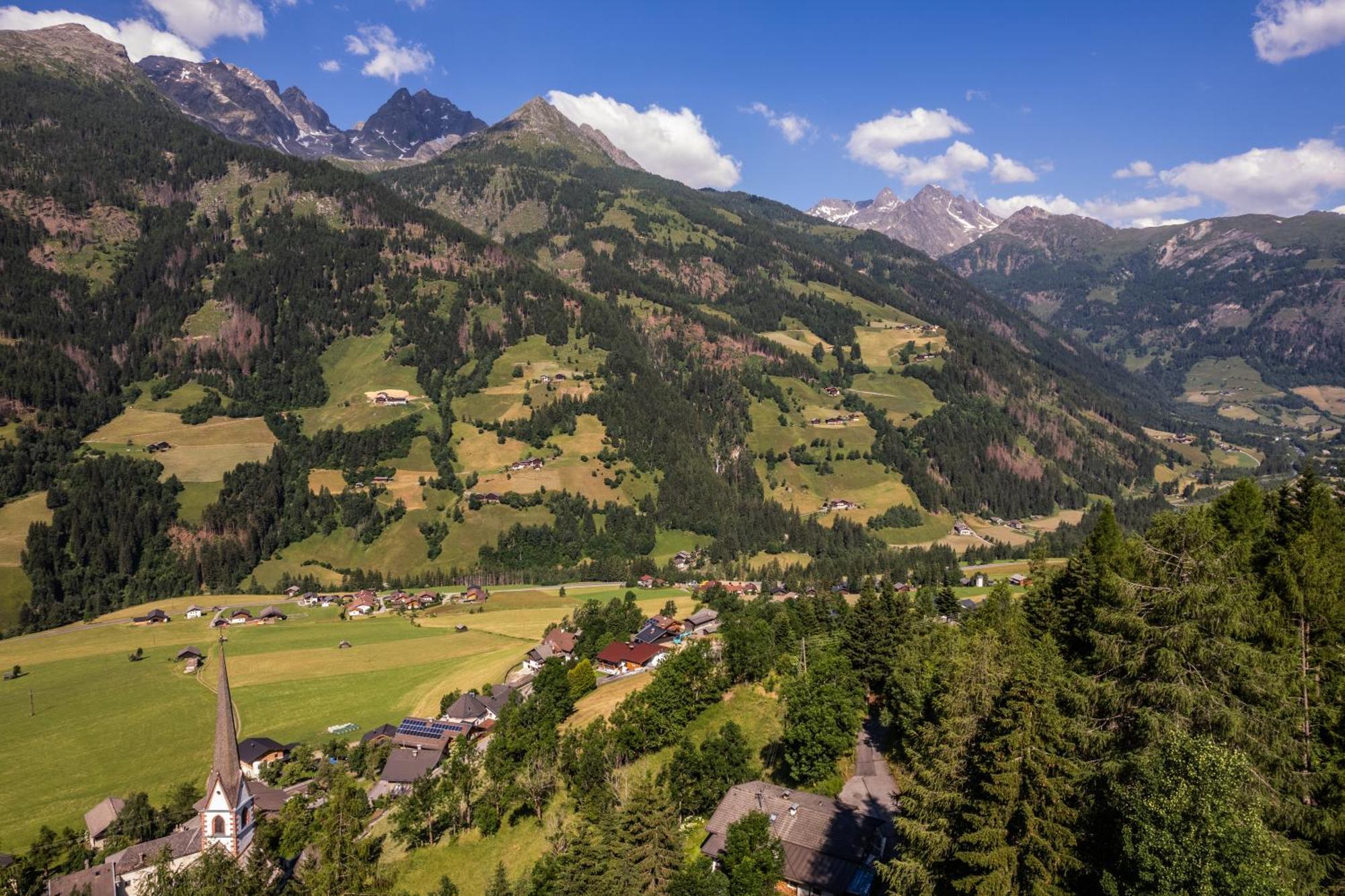 Wuidererhuettn, Charlet In Alleinlage Mit Freistehendem Saunahaus Großkirchheim エクステリア 写真