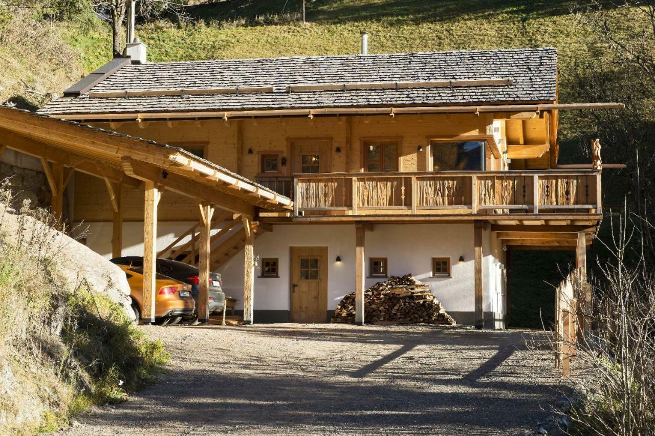 Wuidererhuettn, Charlet In Alleinlage Mit Freistehendem Saunahaus Großkirchheim エクステリア 写真
